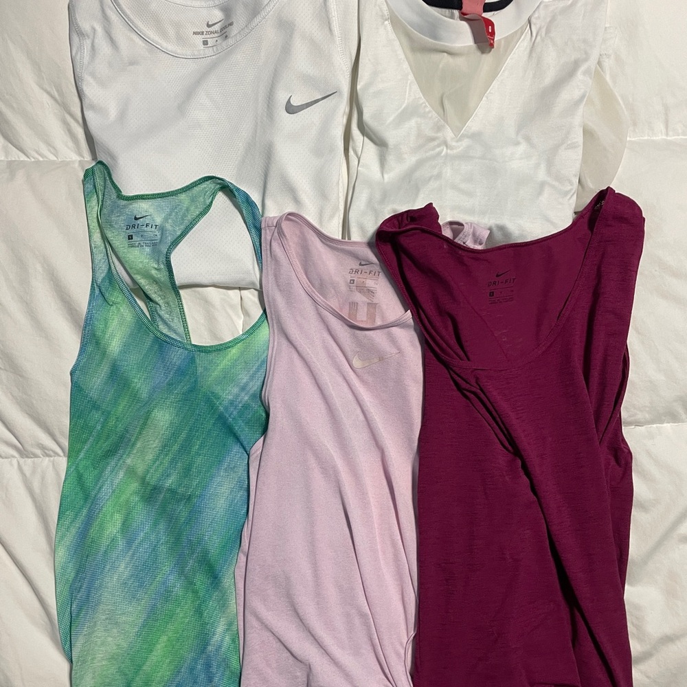 3 Nike Tanks + 2 tshirt set